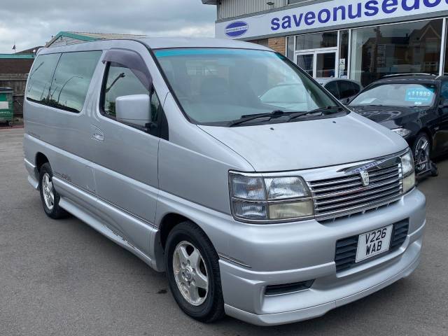 Nissan Elgrand 3.3 HIGHWAY STAR 4X4 AUTOMATIC MPV LPG Silver