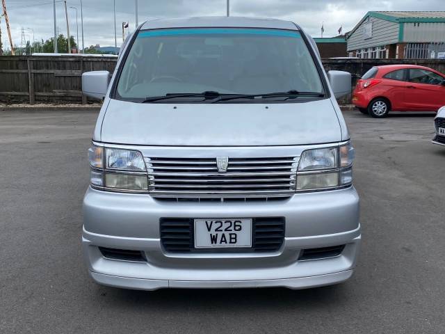 2013 Nissan Elgrand 3.3 HIGHWAY STAR 4X4 AUTOMATIC