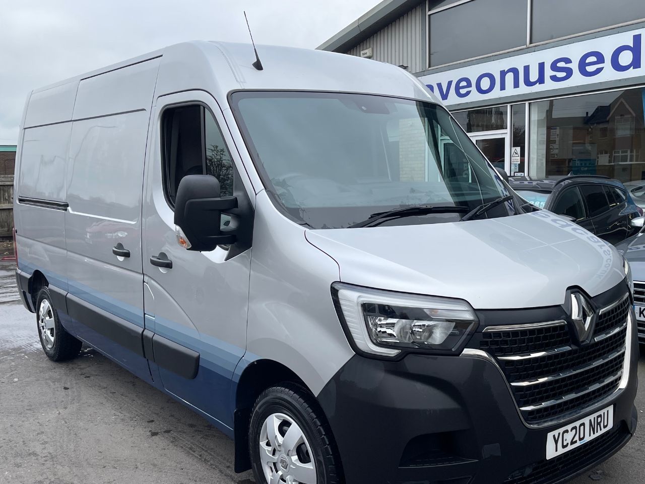 2020 Renault Master